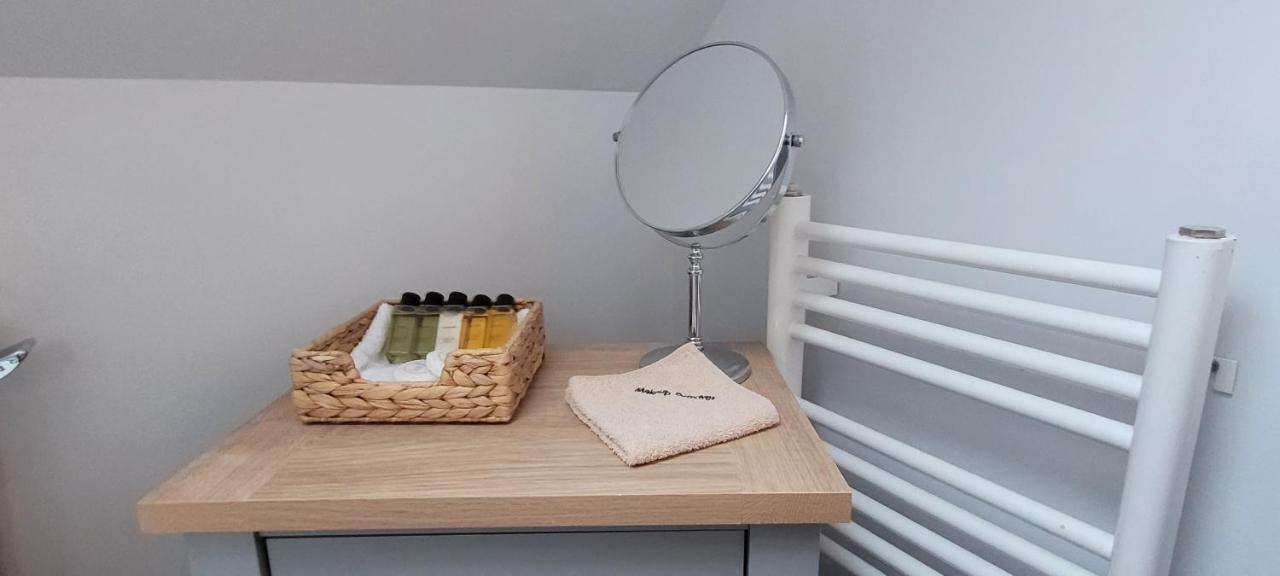 Ha'Penny Acre Bed & Breakfast Sherfield English Екстериор снимка