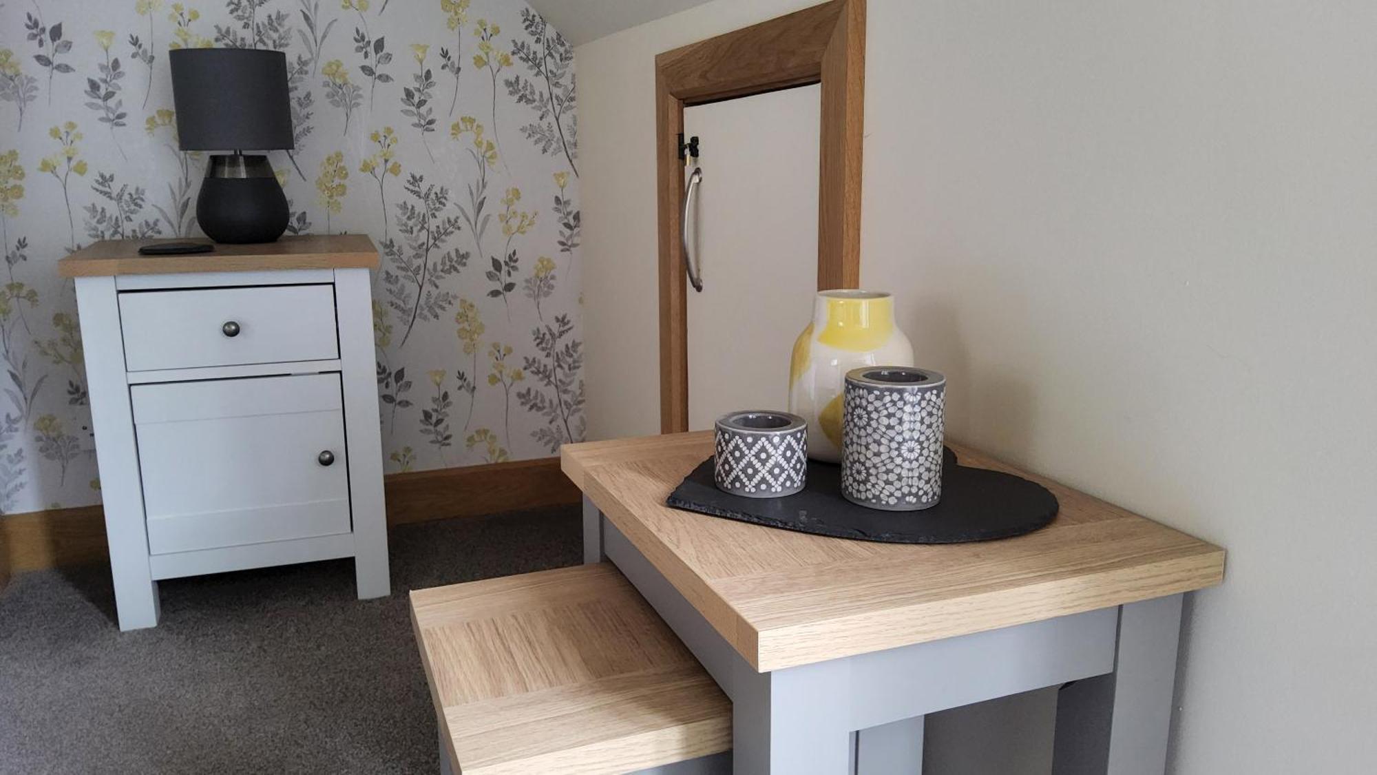 Ha'Penny Acre Bed & Breakfast Sherfield English Екстериор снимка